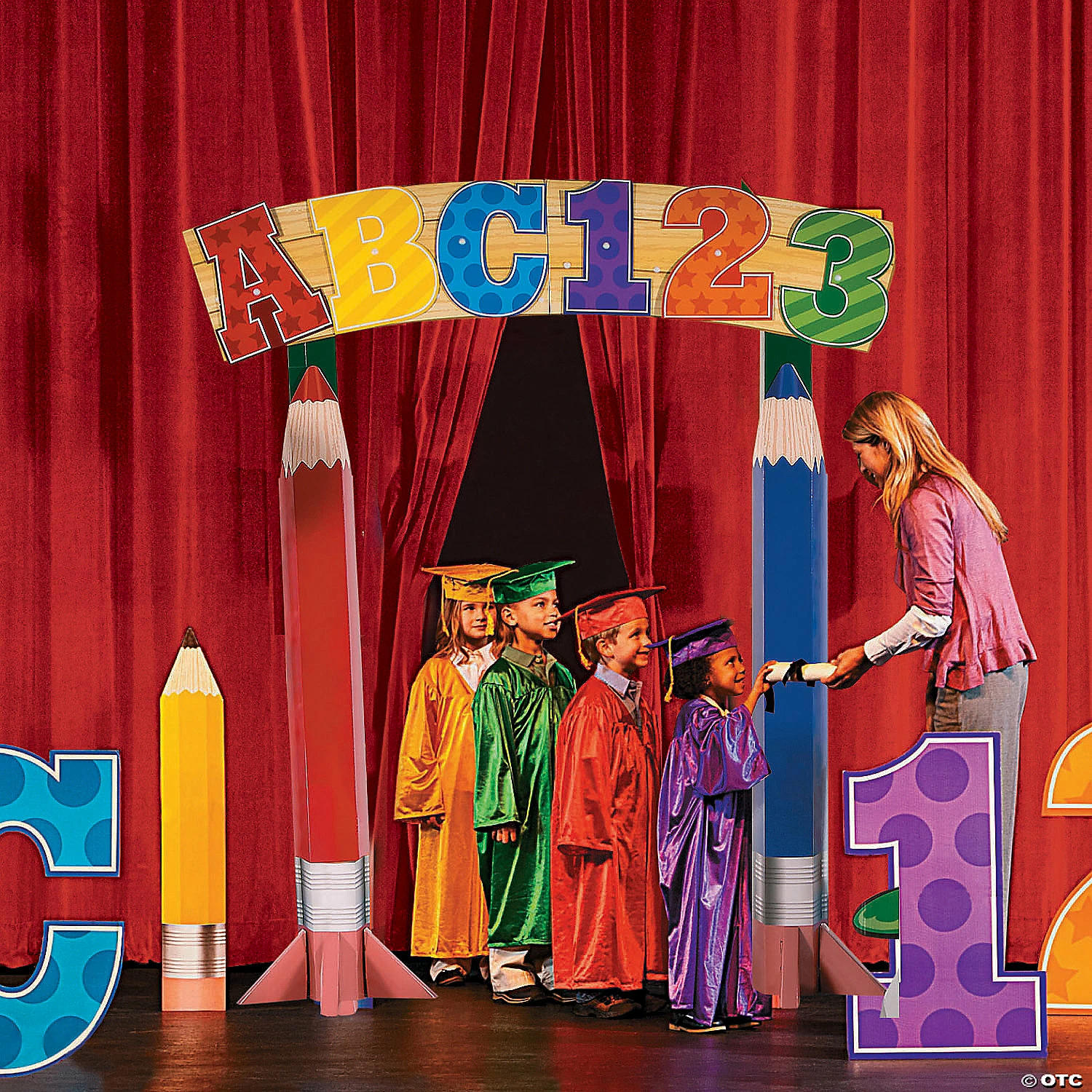 Elementary Graduation Archway Stand-Up 4 Elementary Graduation Archway Stand-Up - Image 2