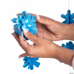 Hanging Snowflakes Curtain Backdrop -DIY Photo Booth Shop hanging snowflakes curtain backdrop14091726 a01