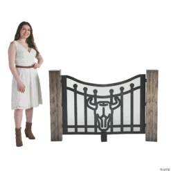 Western Ranch Gate Stand-Up